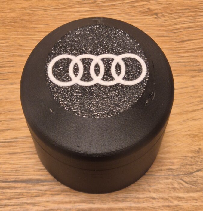 Заглушка фаркопа Audi