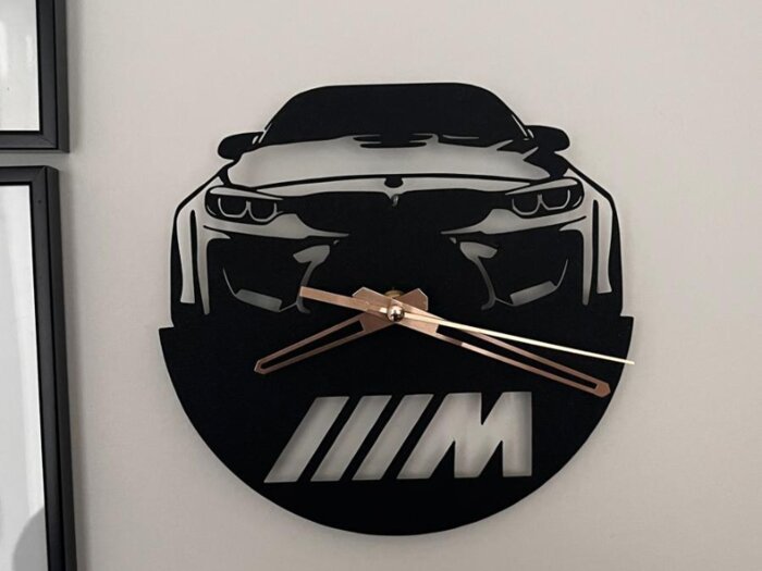 Часы настенные BMW M